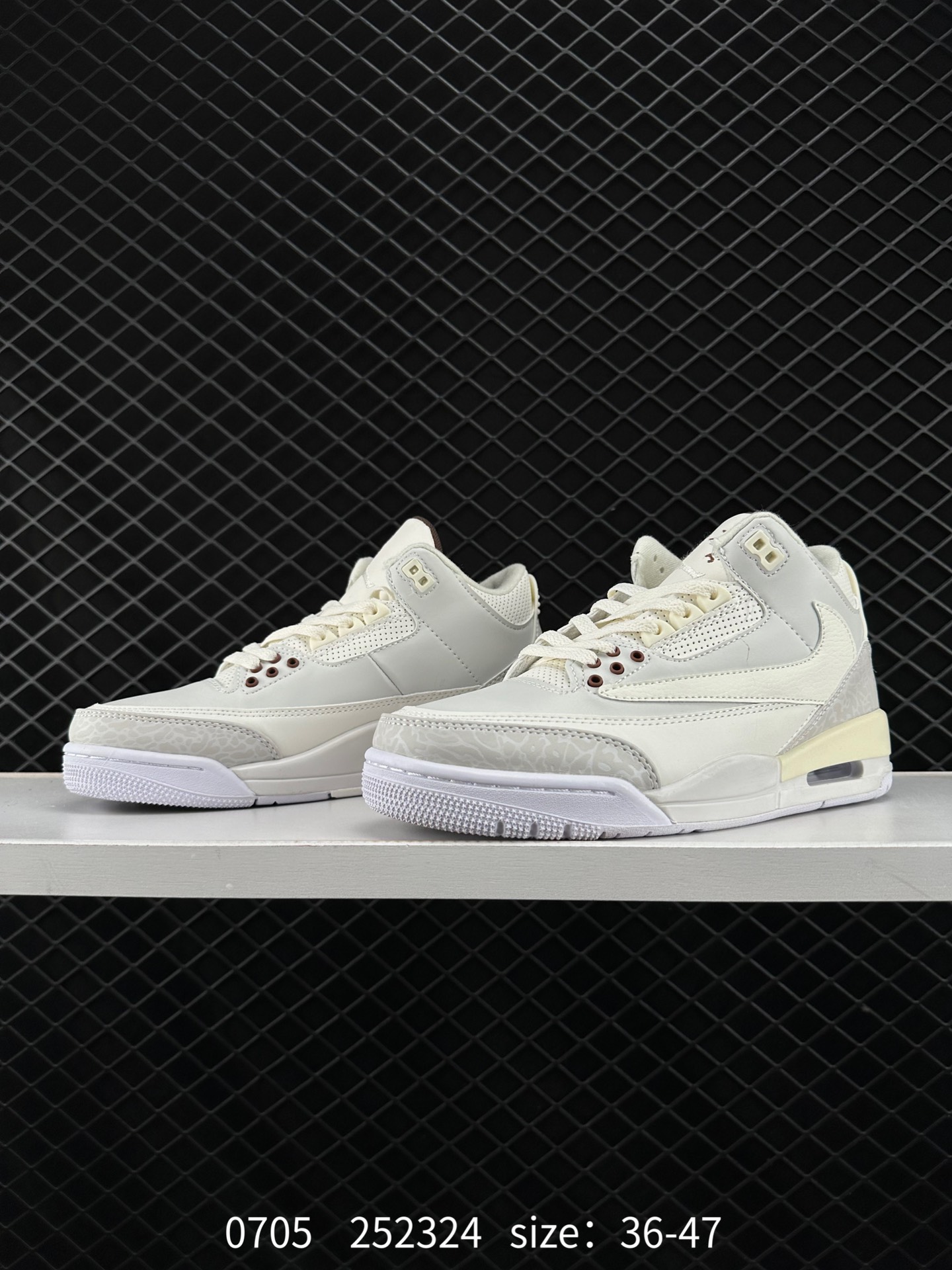 Air Jordan 3 Retro ”Hide and Sneak“